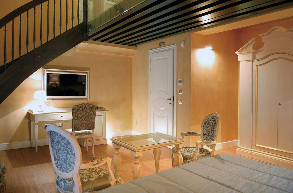 Villa Silvana Боскореале Номер фото