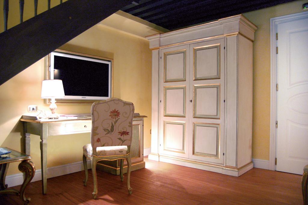 Villa Silvana Боскореале Номер фото